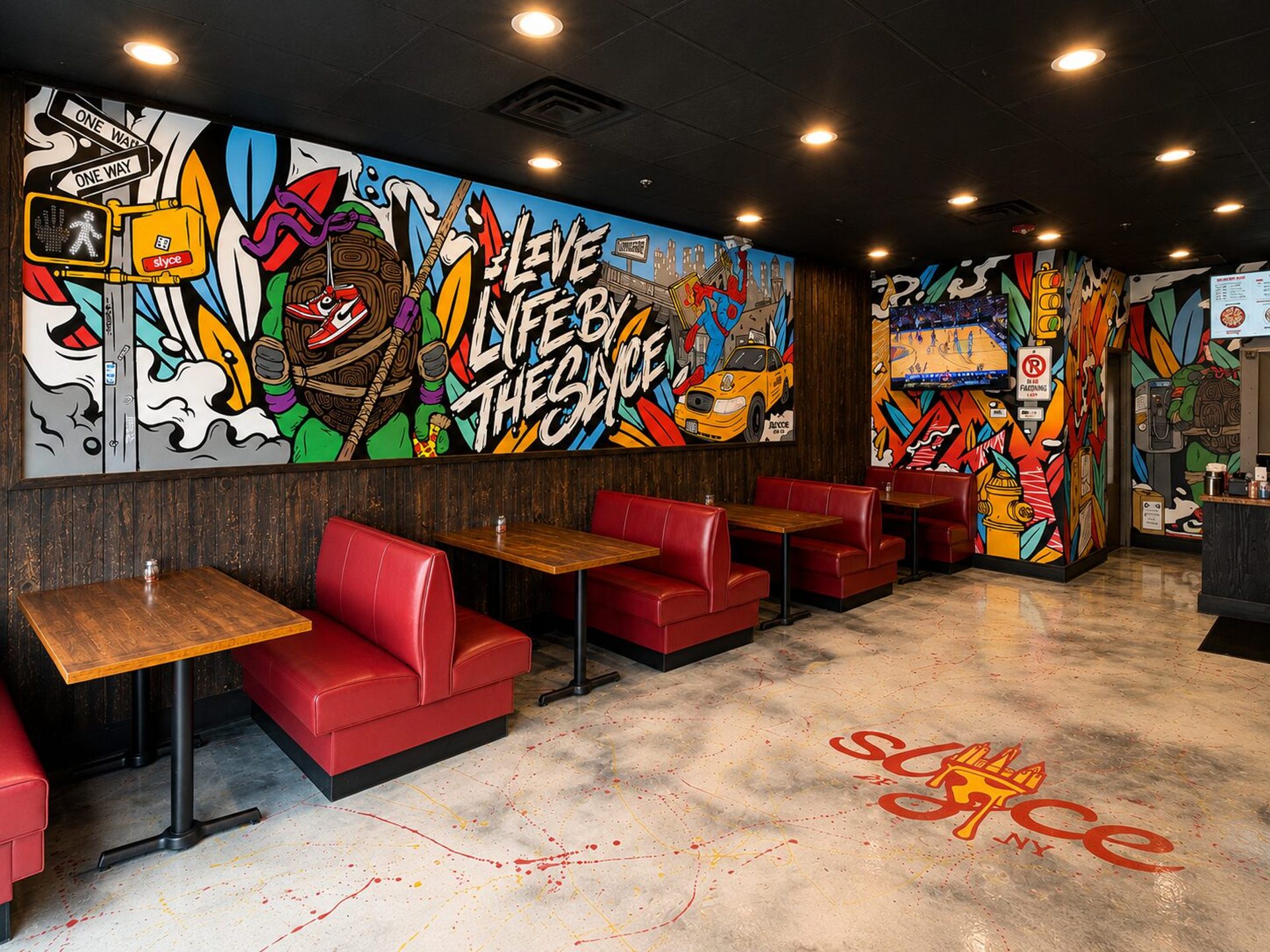 Enjoy Authentic New York Pizza in Lombard